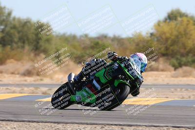 media/Oct-20-2024-CVMA (Sun) [[d4a3dff211]]/Race 9-Formulw LW Twins SHOOTOUT/
